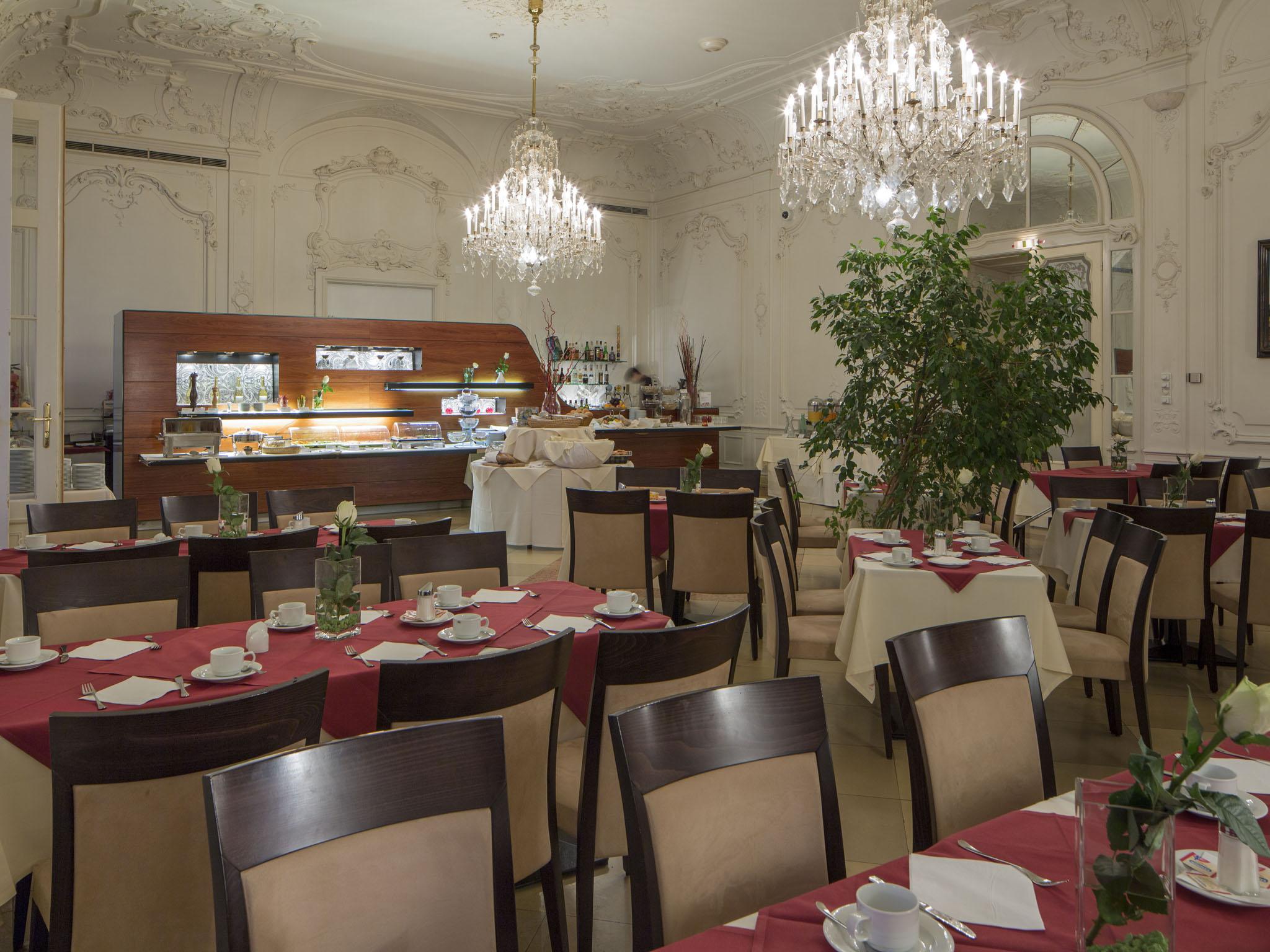 Austria Trend Hotel Schloss Wilhelminenberg Wien Экстерьер фото