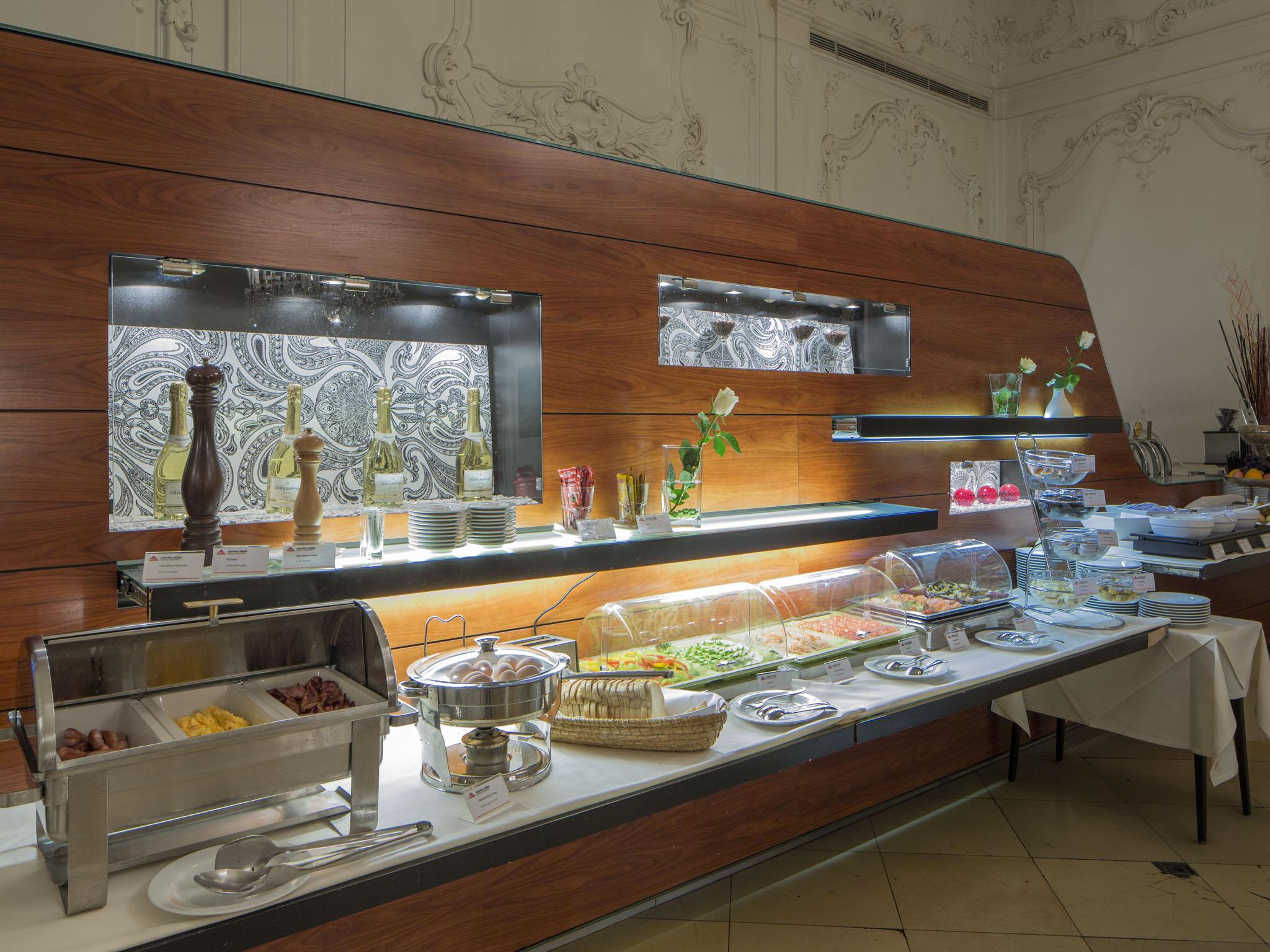 Austria Trend Hotel Schloss Wilhelminenberg Wien Экстерьер фото