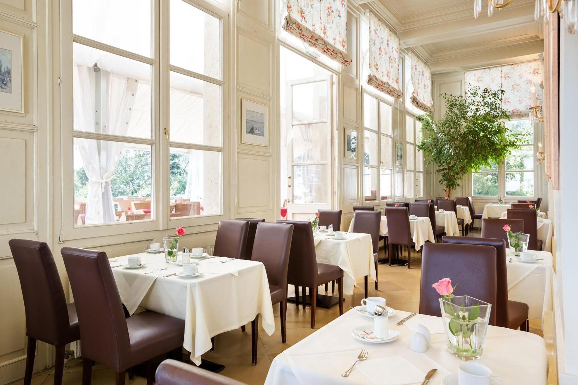 Austria Trend Hotel Schloss Wilhelminenberg Wien Экстерьер фото