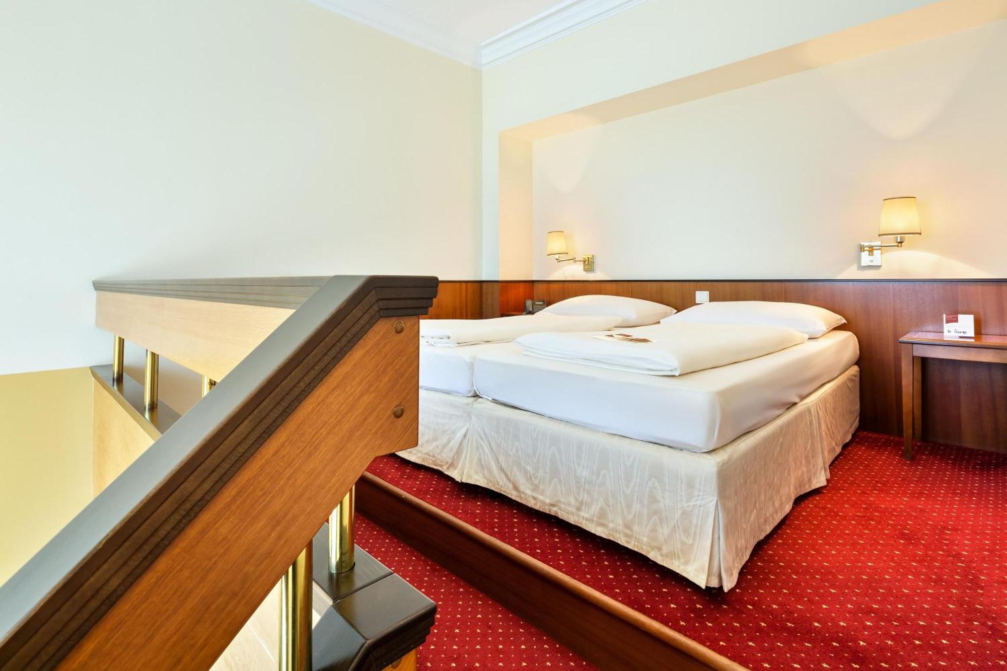Austria Trend Hotel Schloss Wilhelminenberg Wien Экстерьер фото