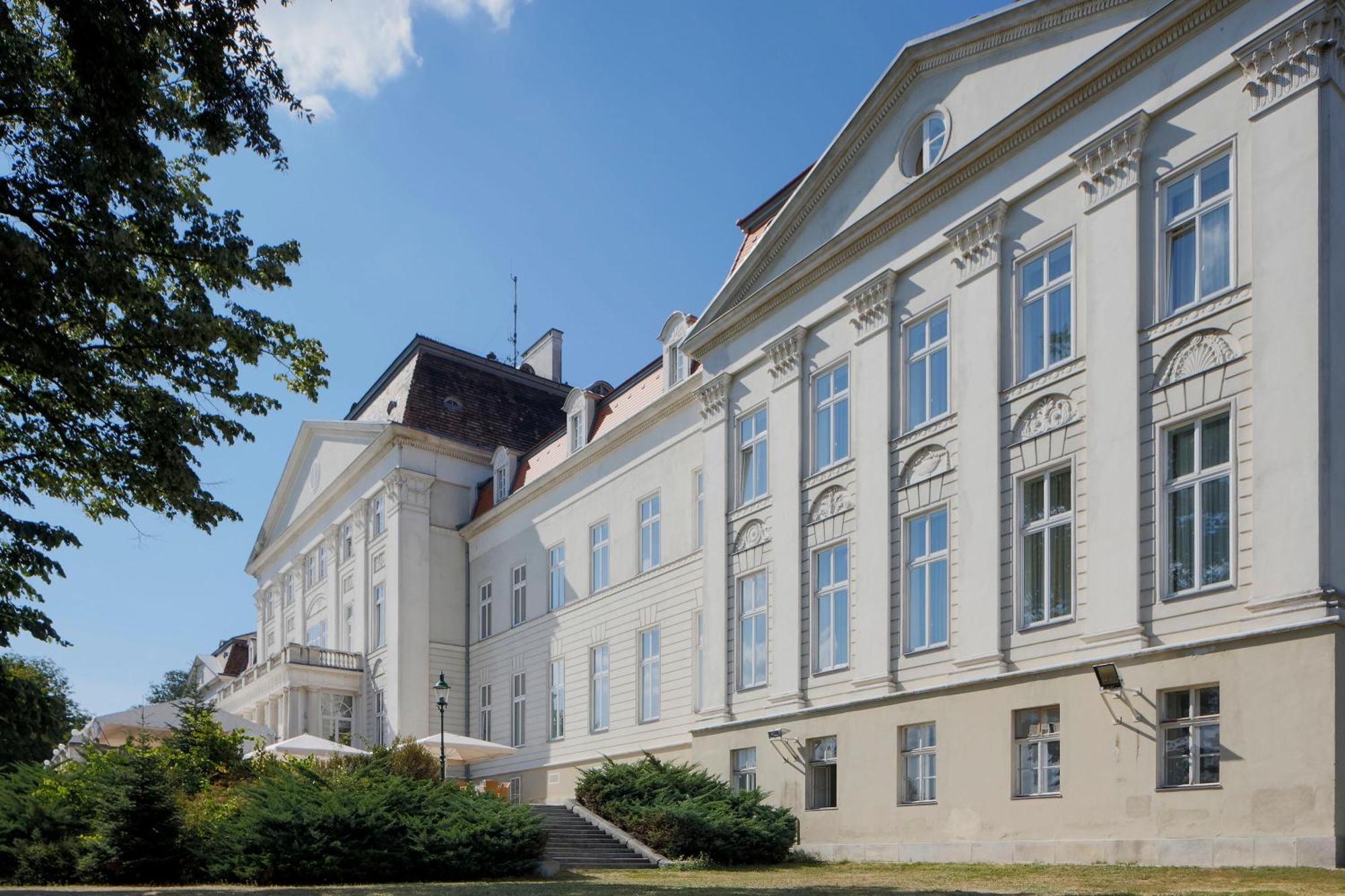 Austria Trend Hotel Schloss Wilhelminenberg Wien Экстерьер фото