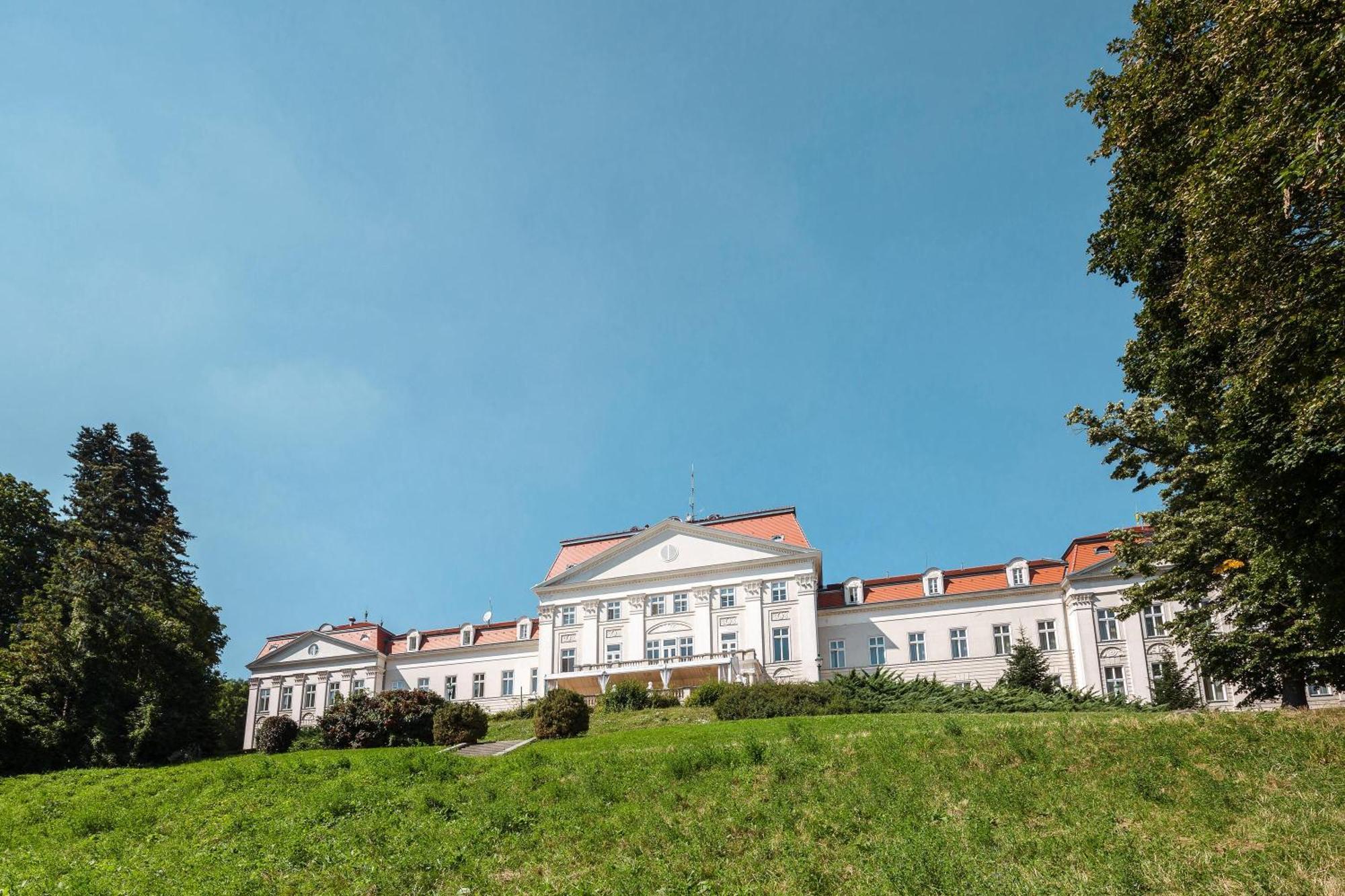 Austria Trend Hotel Schloss Wilhelminenberg Wien Экстерьер фото