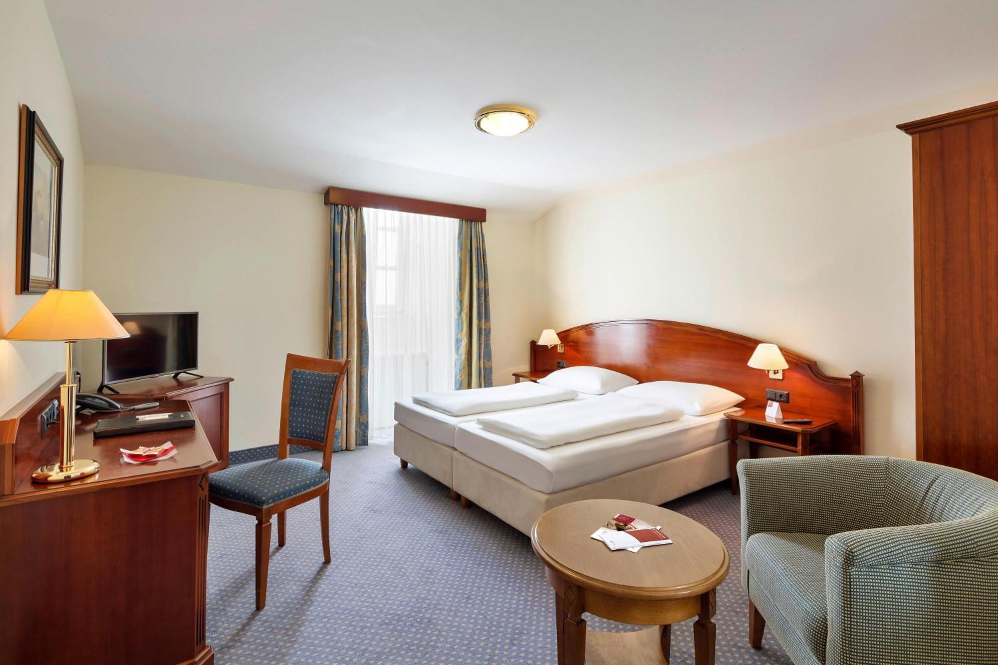 Austria Trend Hotel Schloss Wilhelminenberg Wien Экстерьер фото