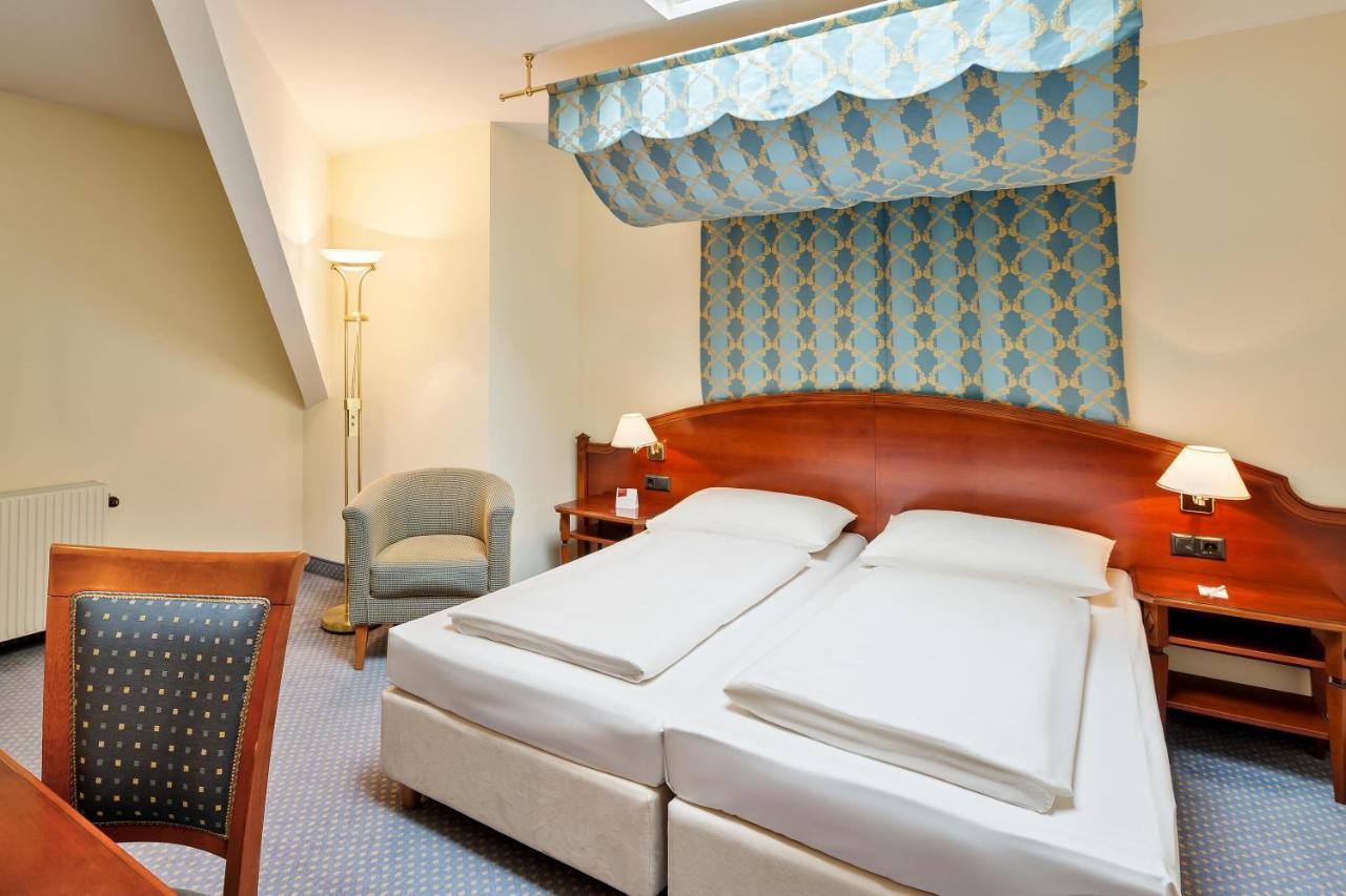 Austria Trend Hotel Schloss Wilhelminenberg Wien Экстерьер фото